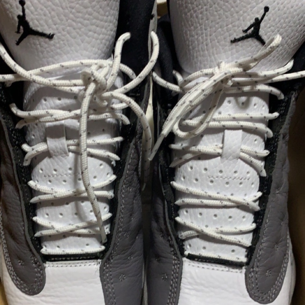 Jordan 13s  Atmosphere grey/black/white size 6